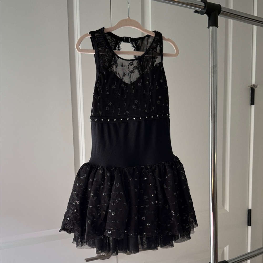 Danz N Motion Black Sleeveless Lace Leotard